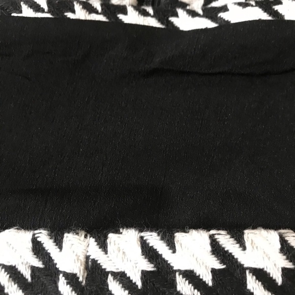 Perfect Houndstooth Mini - Picture 5 of 5